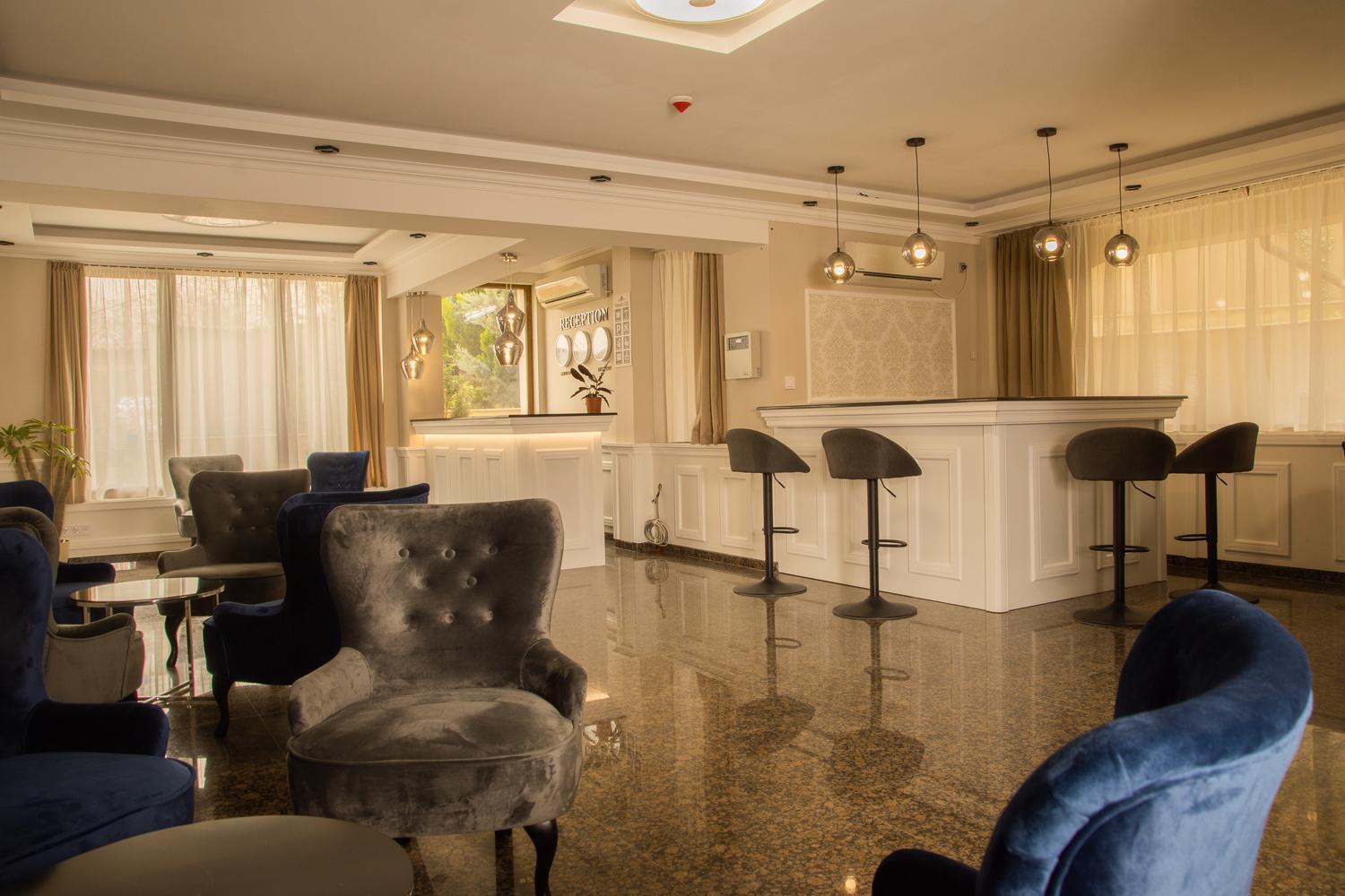 Vemara City Boutique Hotel-Free Parking 바르나 외부 사진